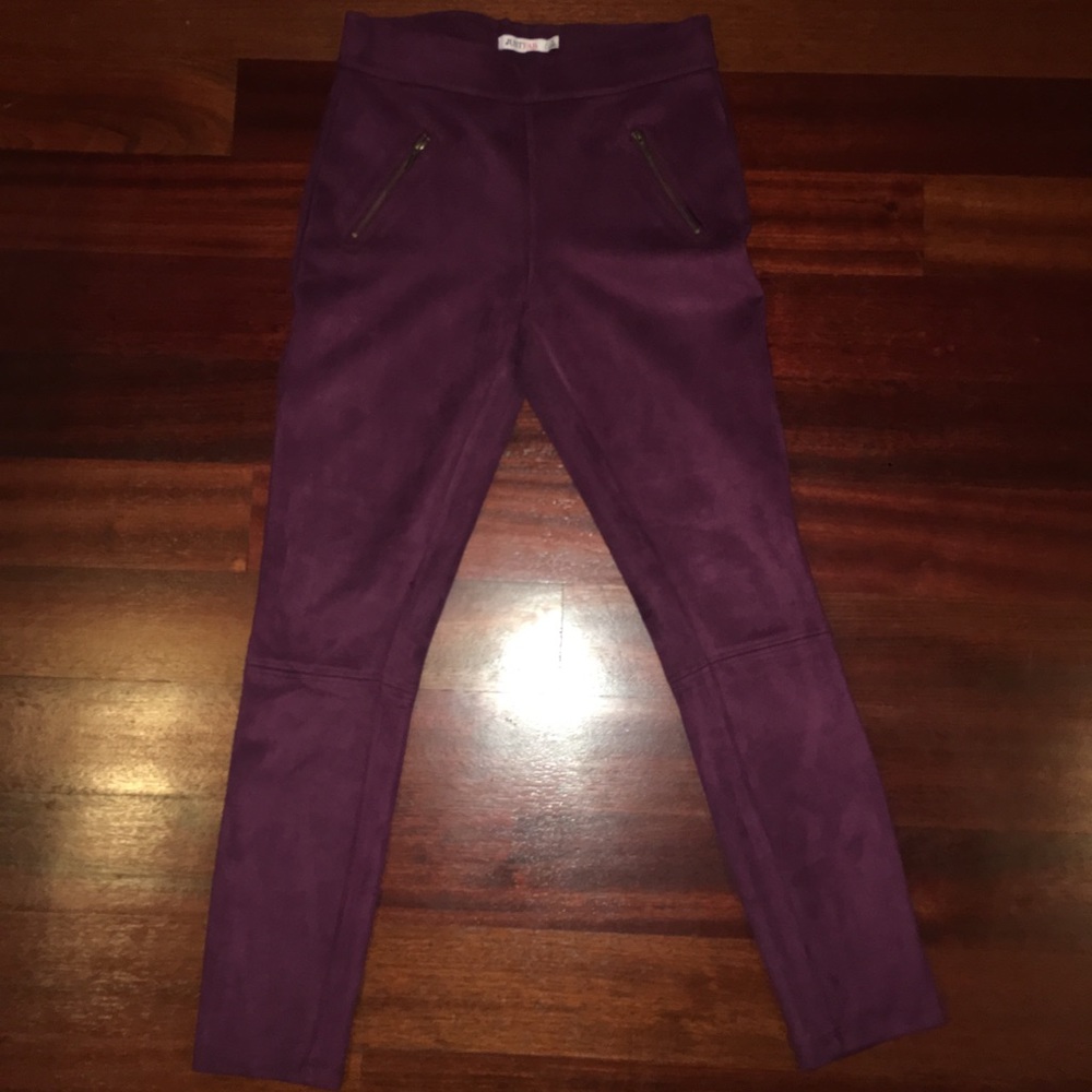 Women’s  Size Medium Faux Suede Moto Plum Leggings